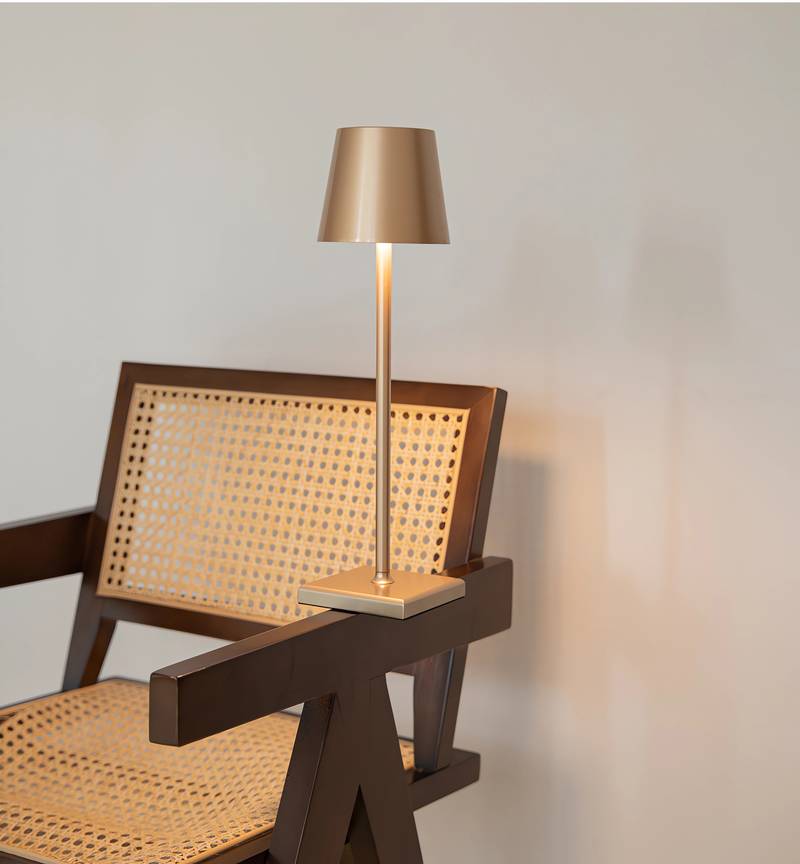 Casa Lux - Dimmable table lamp